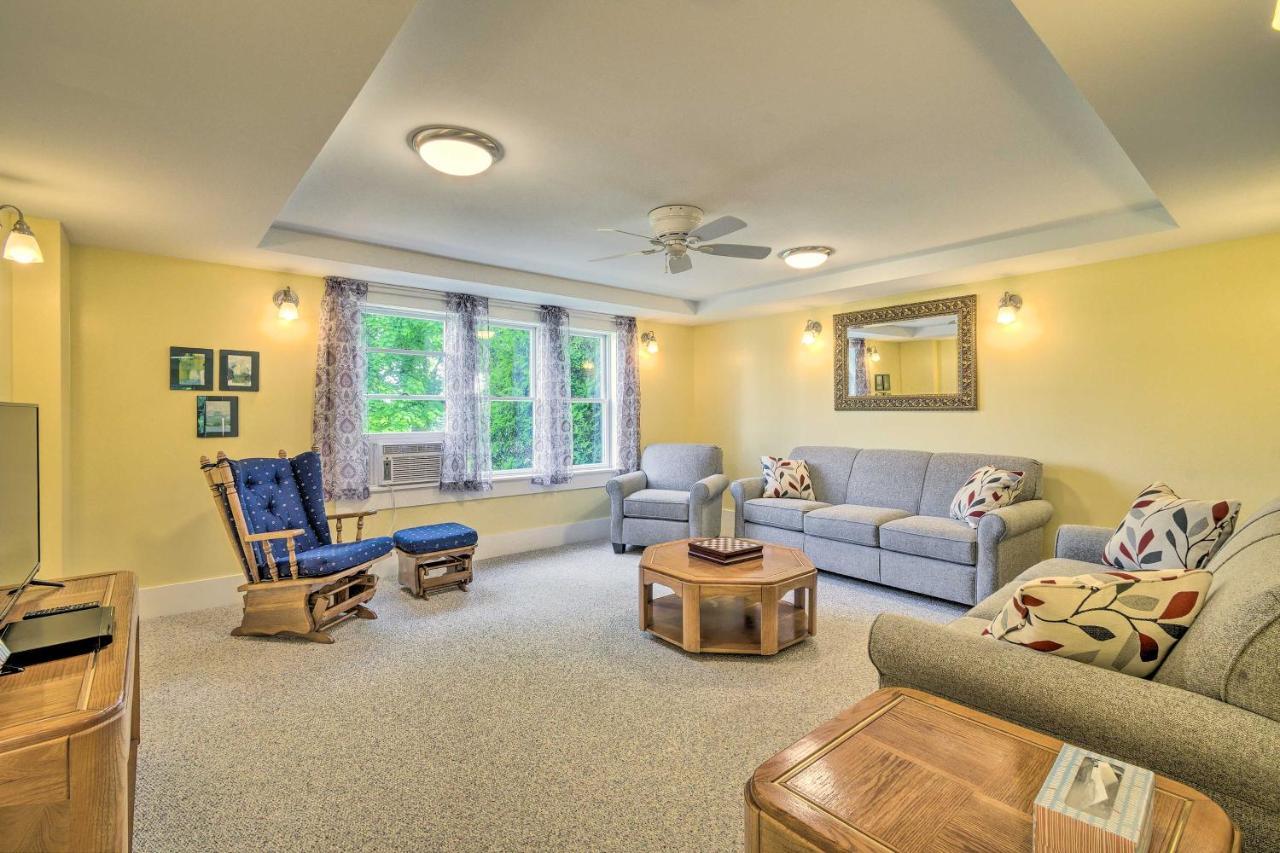 Charming Stanley Home With Yard, 7 Mi To Seneca Lake เจนีวา ภายนอก รูปภาพ